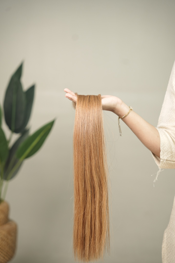 D'HAIR Beige Blonde straight human hair weft, 20 inches