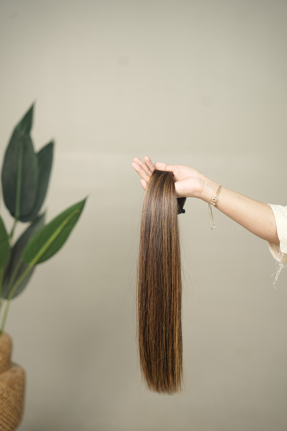 D'HAIR Mocha Melt straight human hair weft, 20 inches