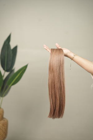 D'HAIR Rose Beige Blonde straight human hair weft, 20 inches
